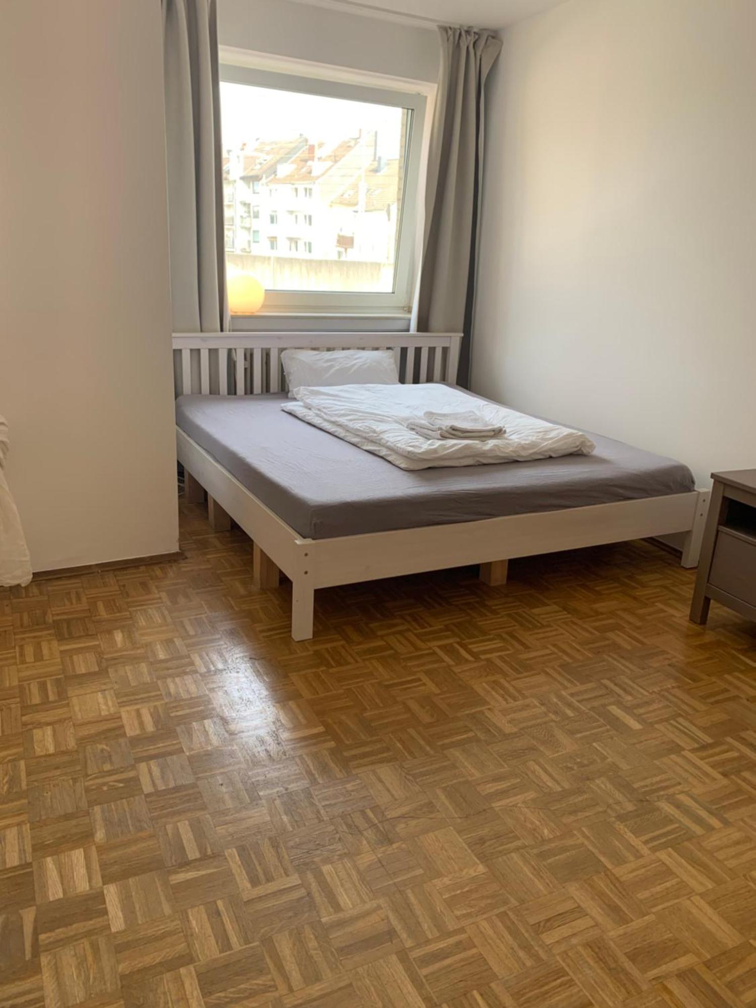 Apartamento Spacious Flat Media Harbour Düsseldorf