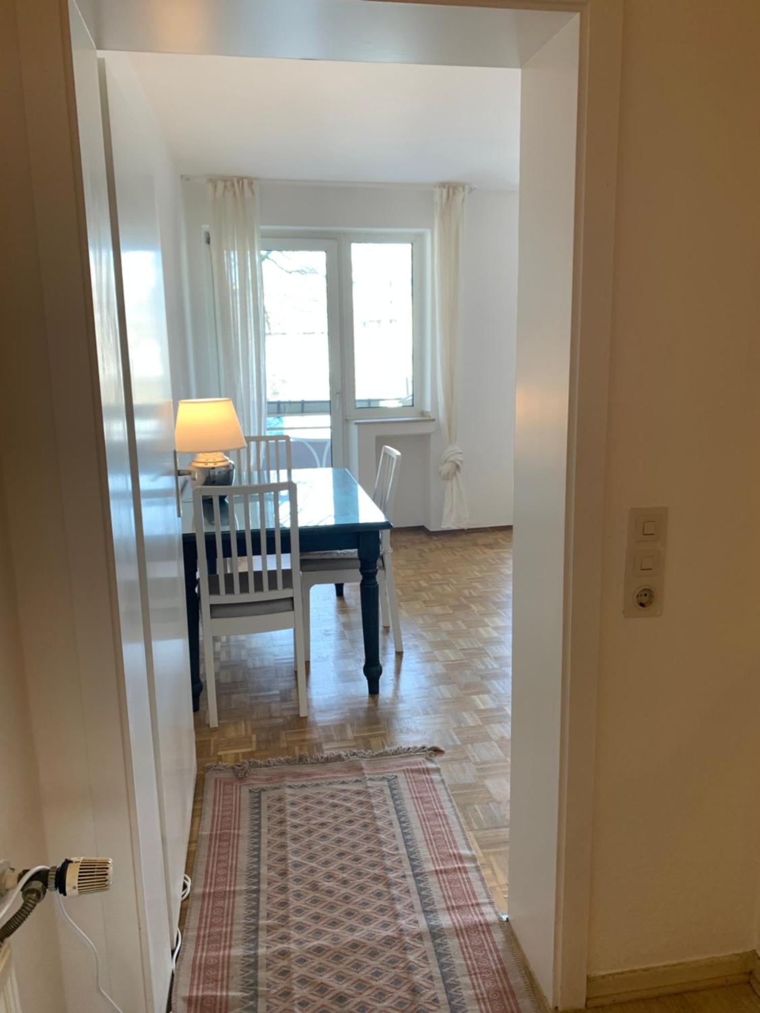 Spacious Flat Media Harbour Apartamento *