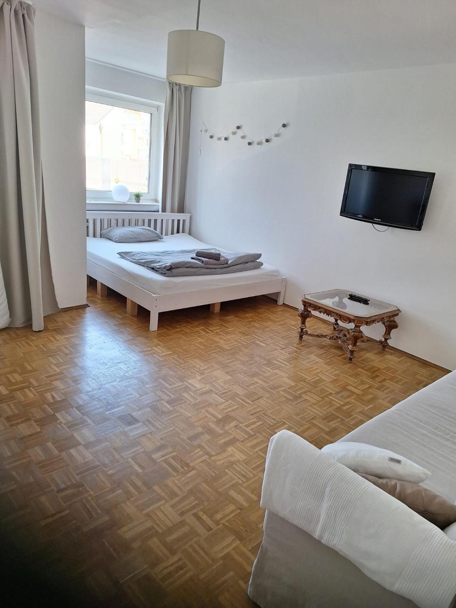 Spacious Flat Media Harbour * Düsseldorf